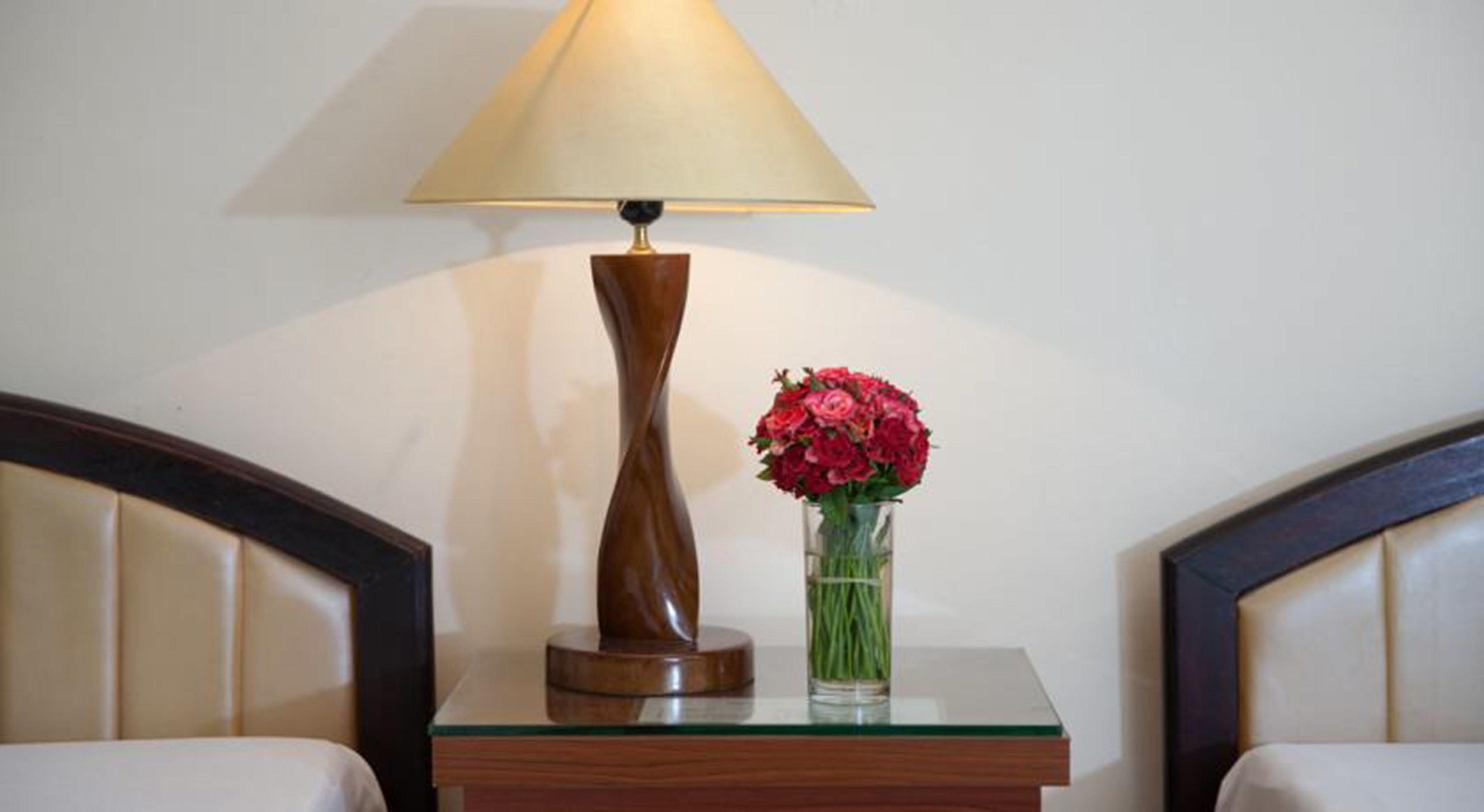Lucky Hotel - Hanoi — Photos 2